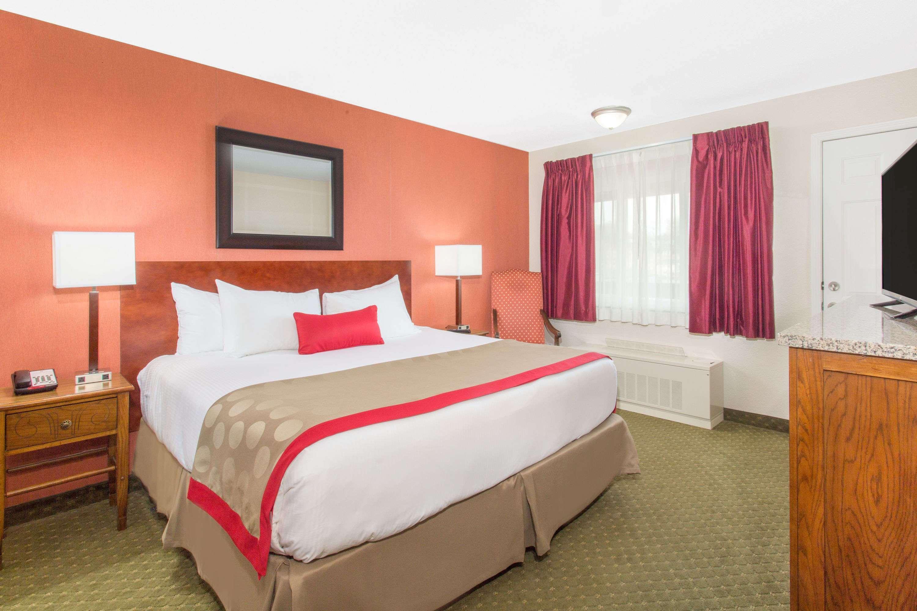 Ramada By Wyndham Elko Hotel At Stockmen'S Casino Bagian luar foto