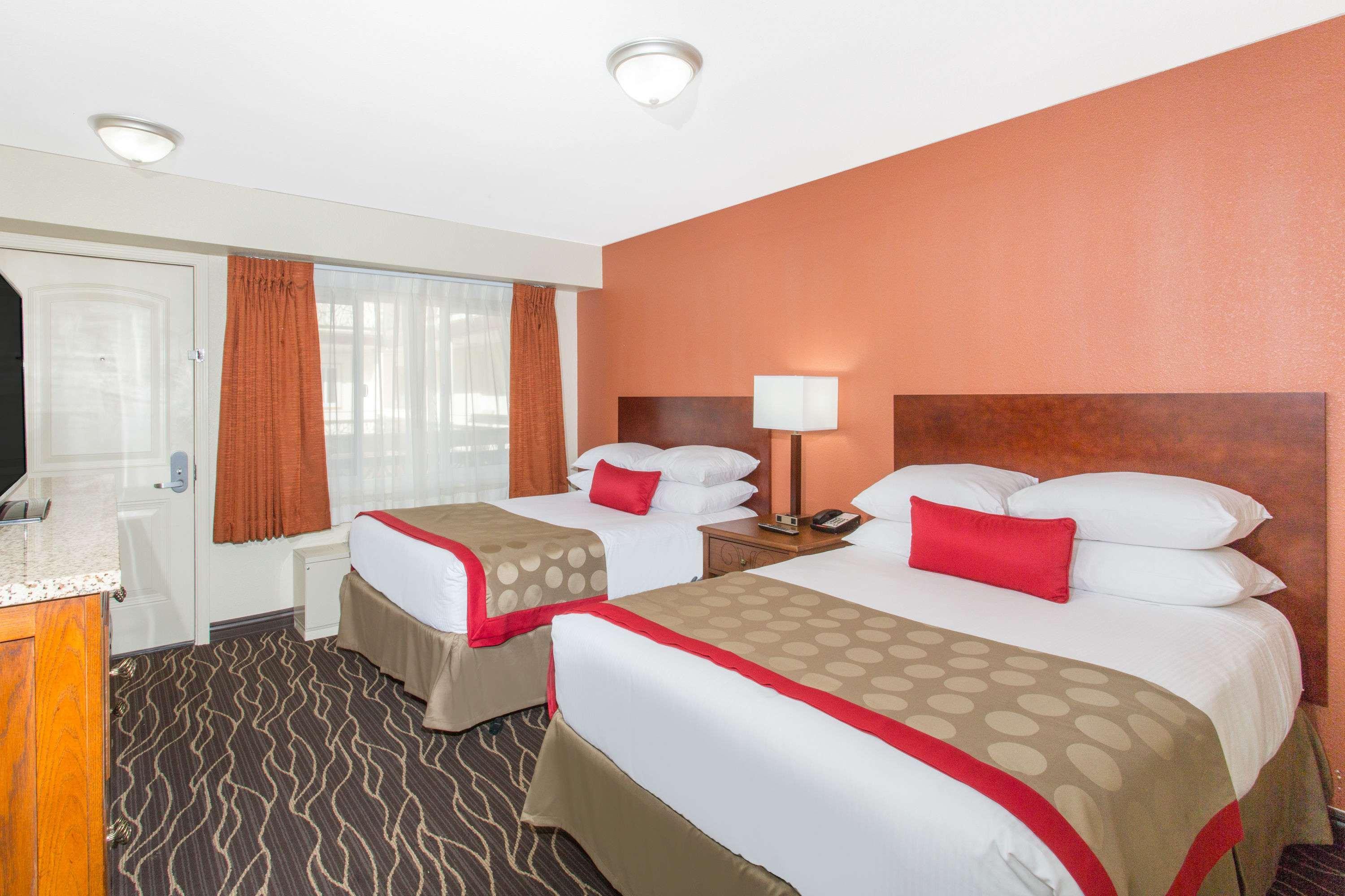 Ramada By Wyndham Elko Hotel At Stockmen'S Casino Bagian luar foto