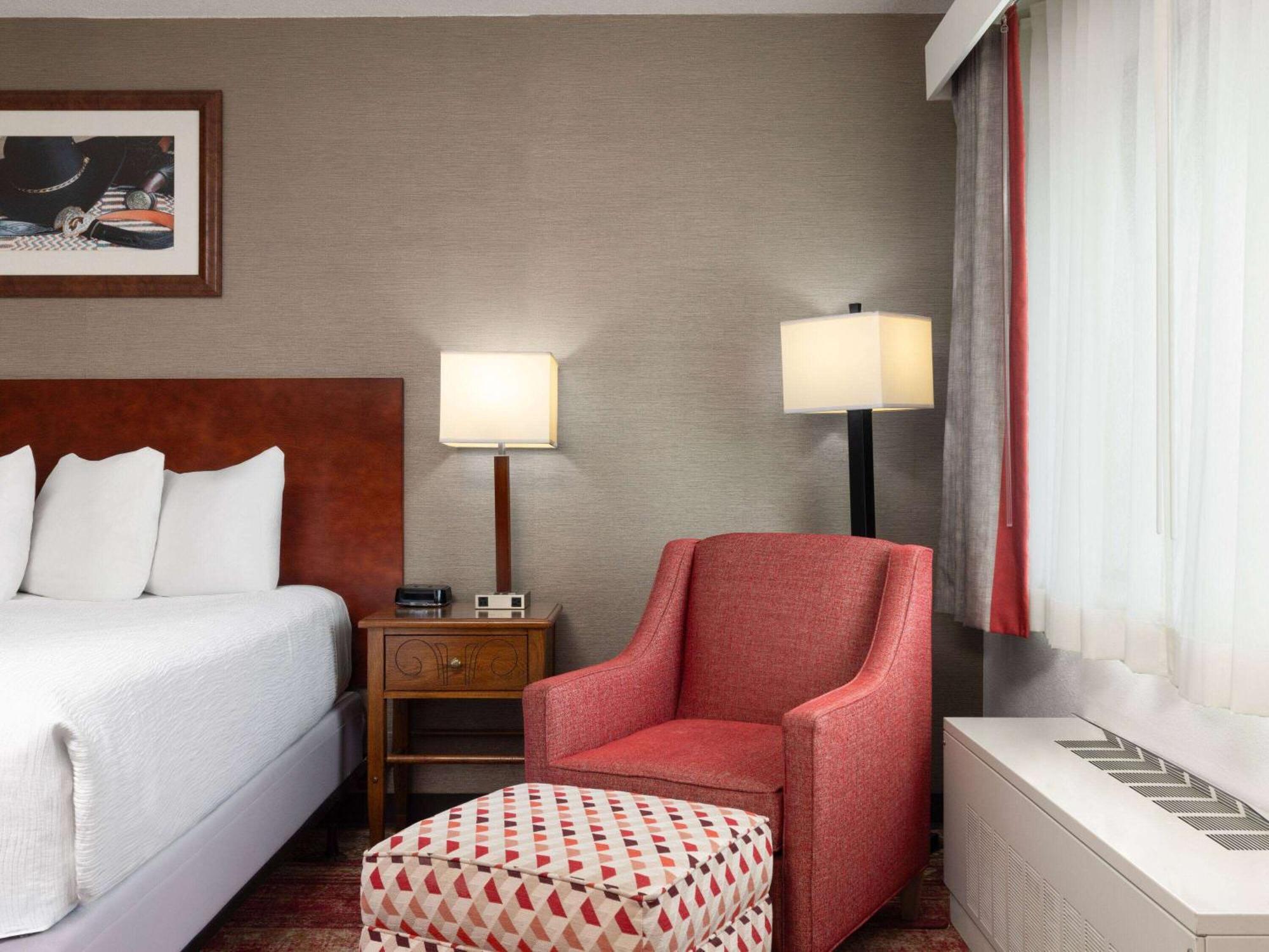 Ramada By Wyndham Elko Hotel At Stockmen'S Casino Bagian luar foto