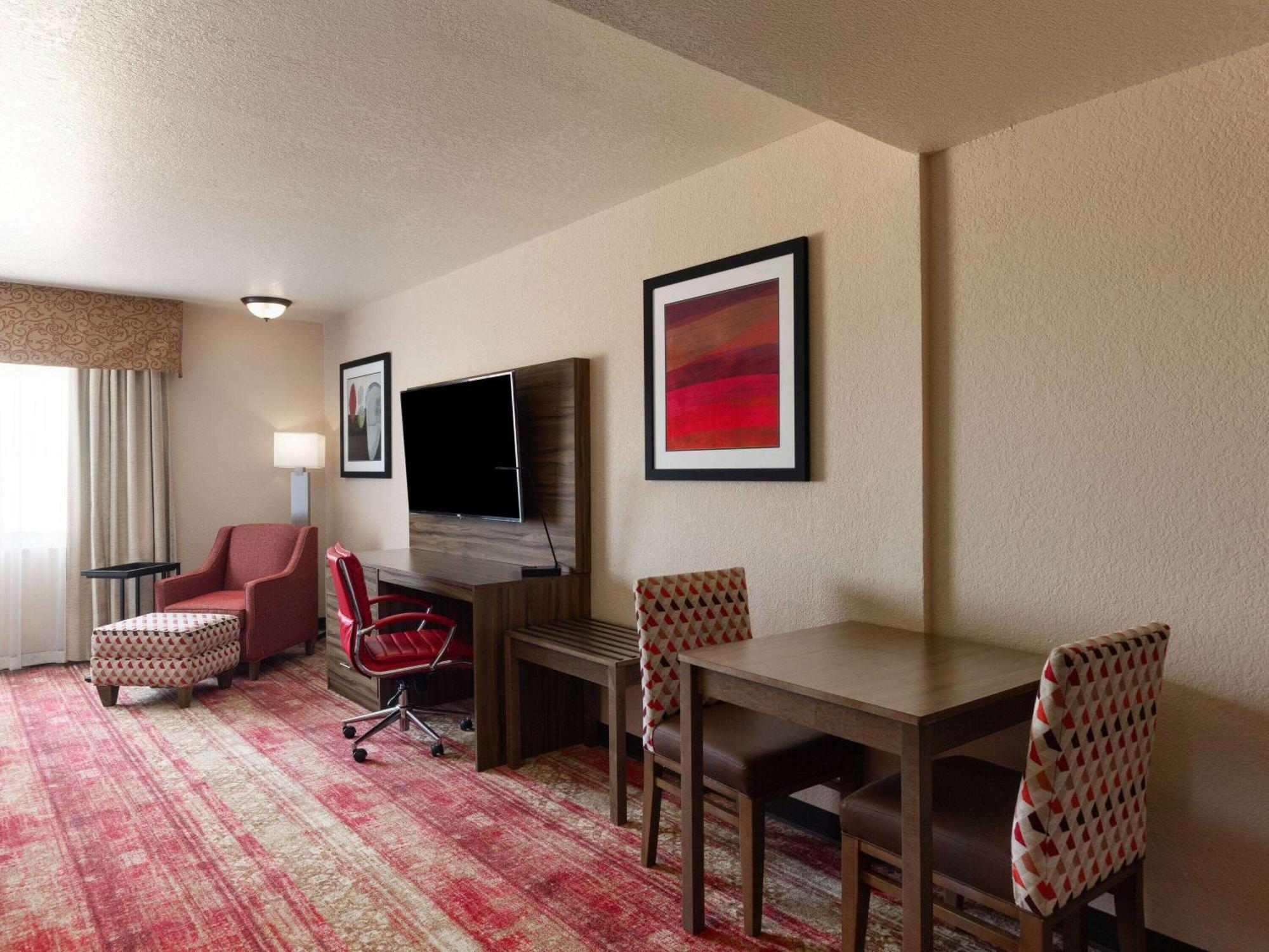 Ramada By Wyndham Elko Hotel At Stockmen'S Casino Bagian luar foto