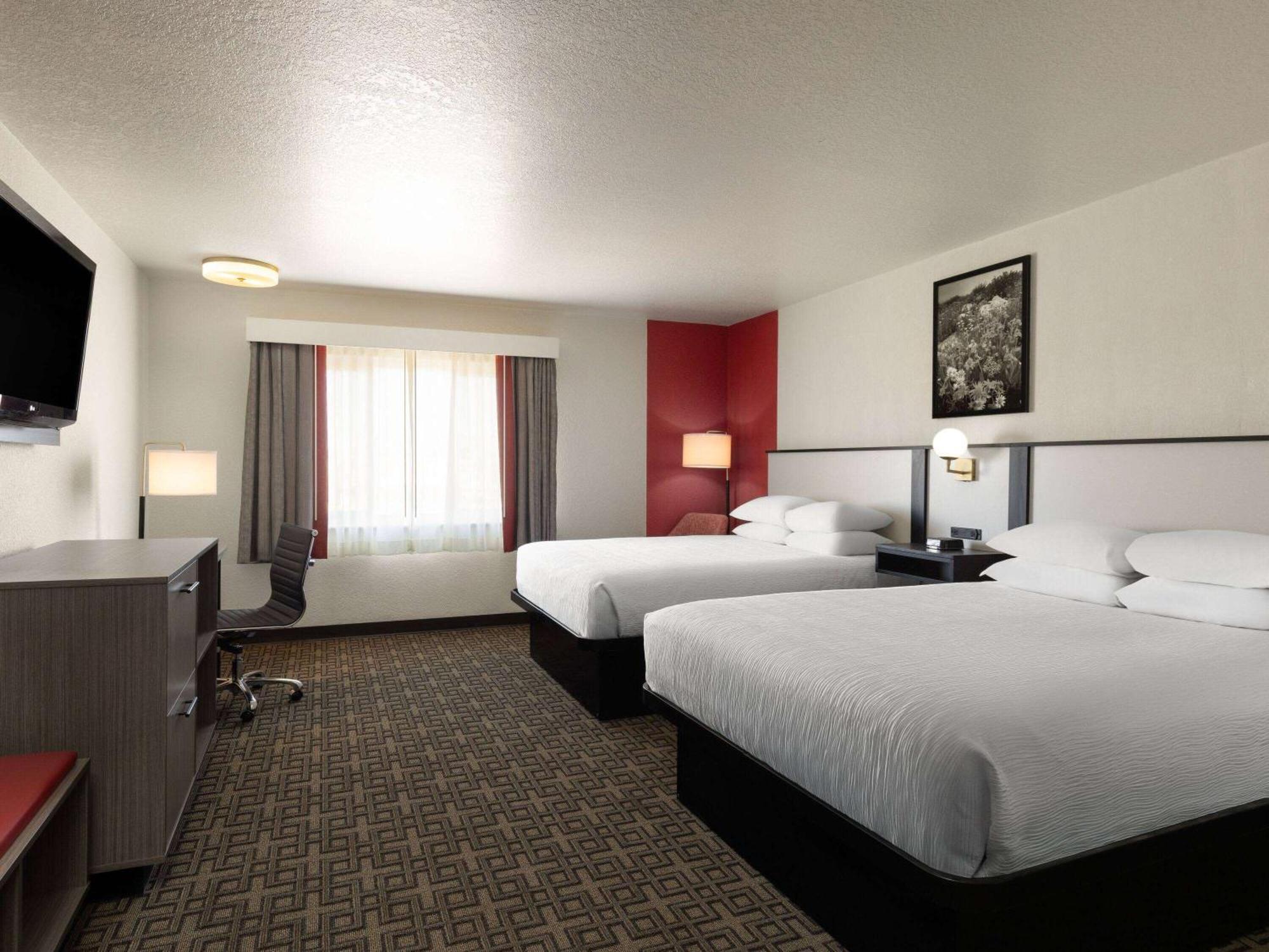 Ramada By Wyndham Elko Hotel At Stockmen'S Casino Bagian luar foto
